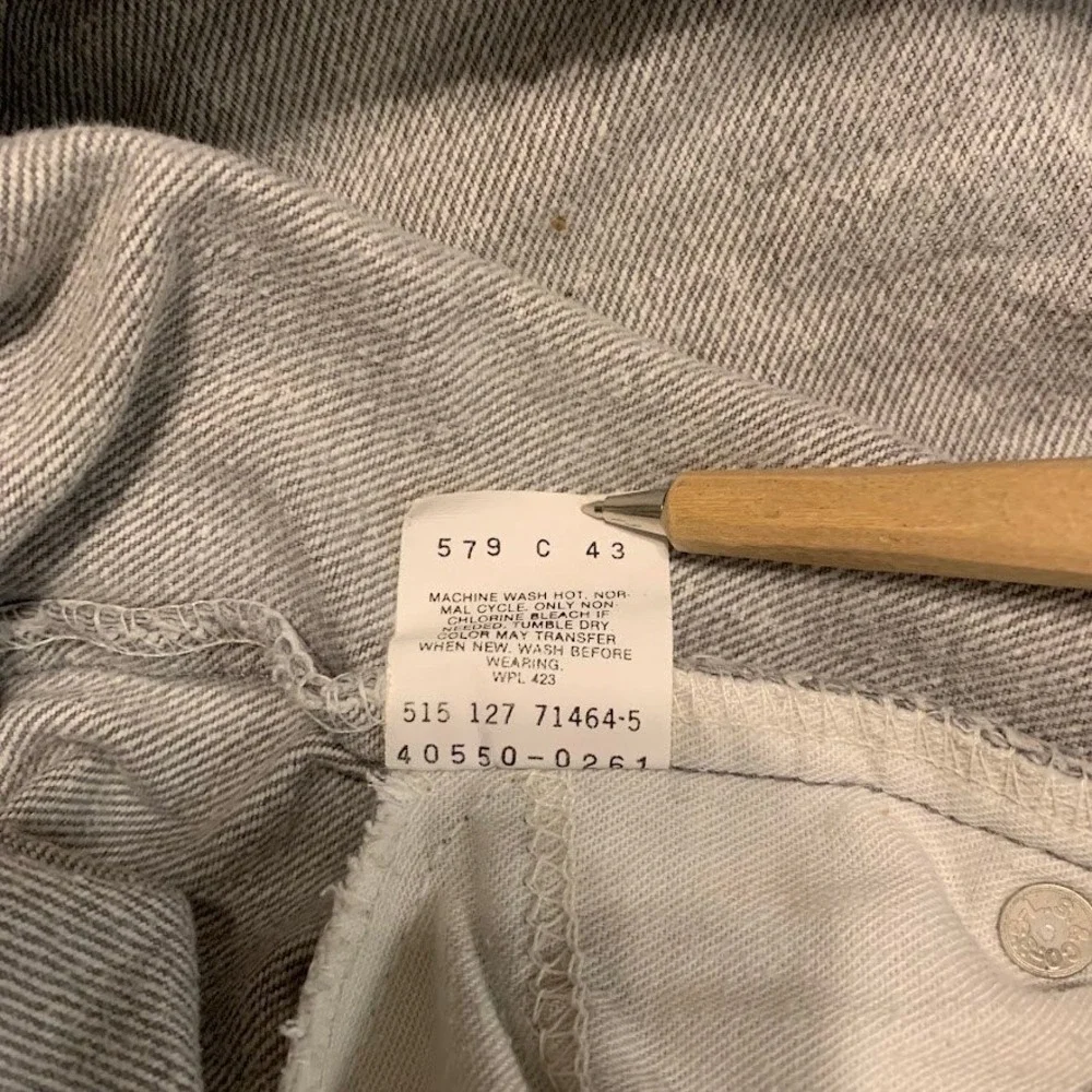 Vintage Levi's 550 Gray Acid Wash Jeans Made in USA W32 L32 Tapered Leg 80s 90s